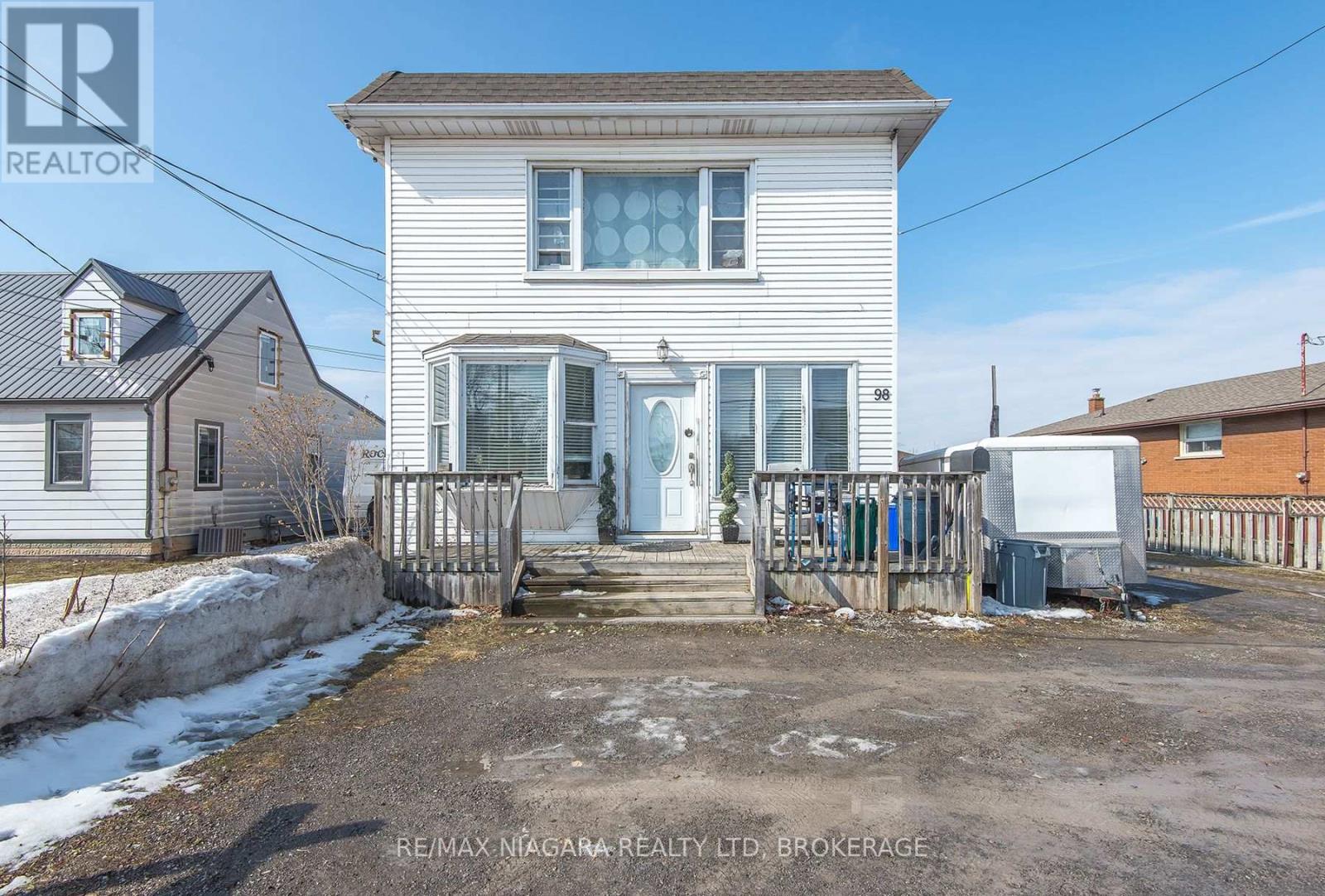 98 CHIPPAWA ROAD
