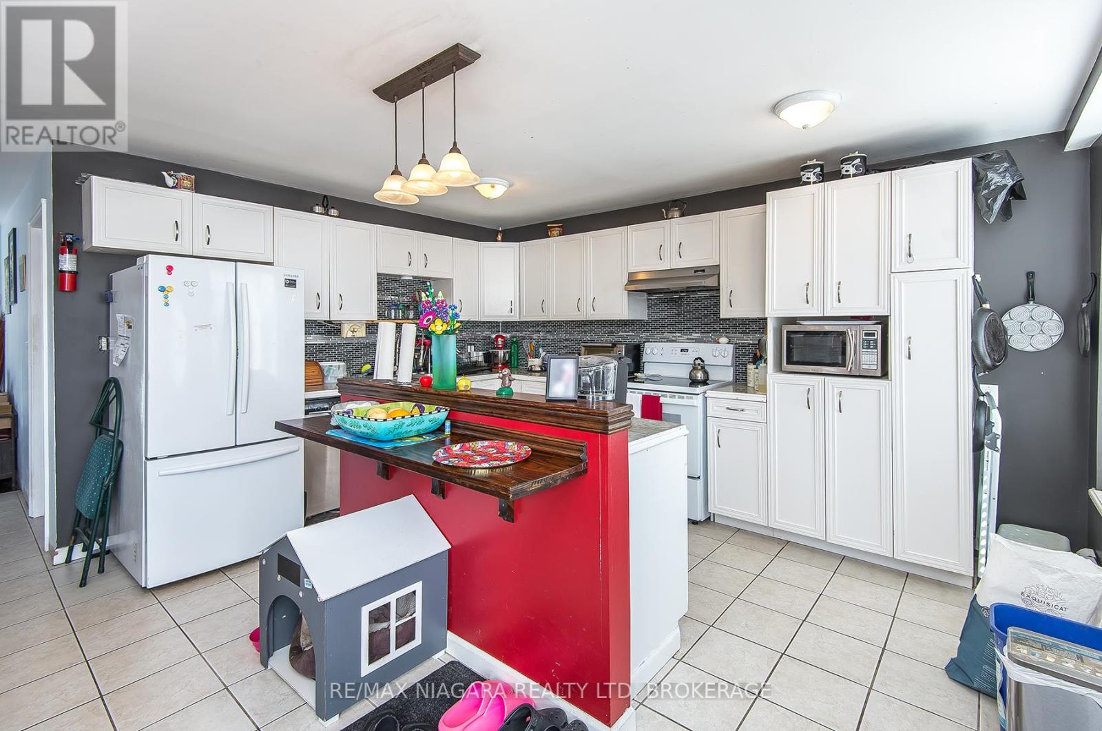 98 CHIPPAWA ROAD