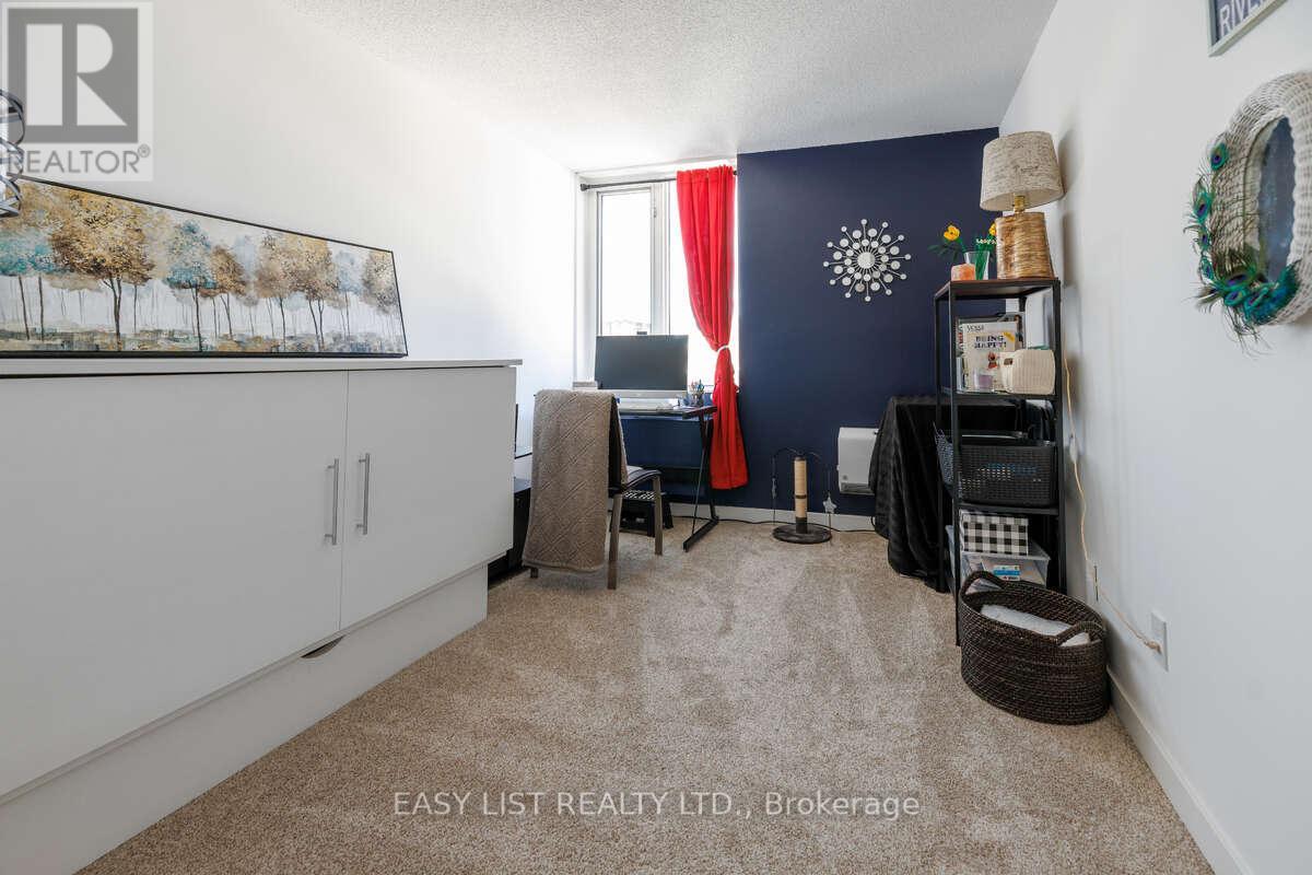 808 - 55 WATER STREET E