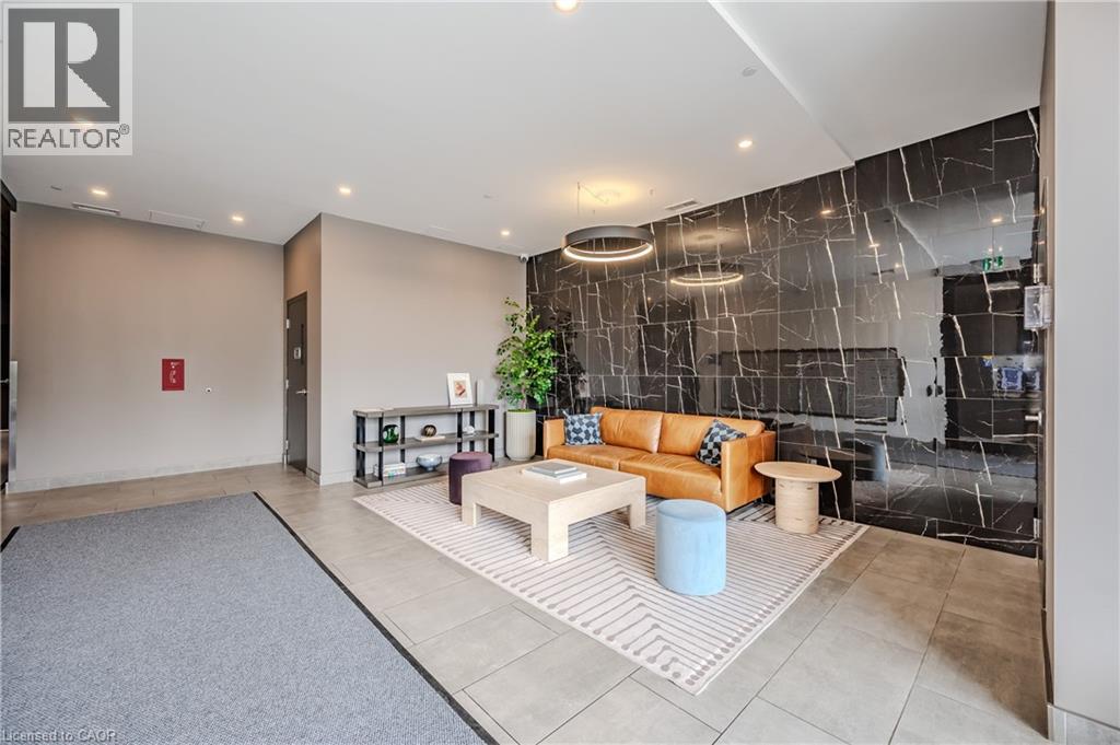 100 GARMENT Street Unit# 216