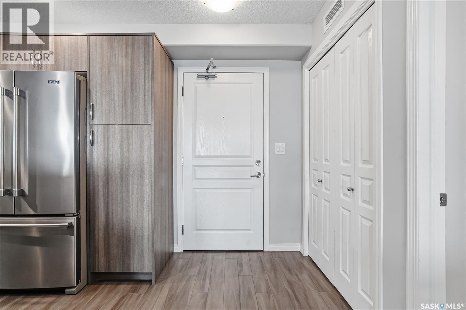 316 915 Kristjanson ROAD