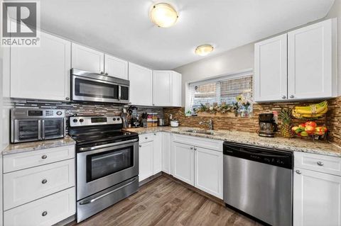 11, 2117 16 Street SW Calgary AB T2T4E5