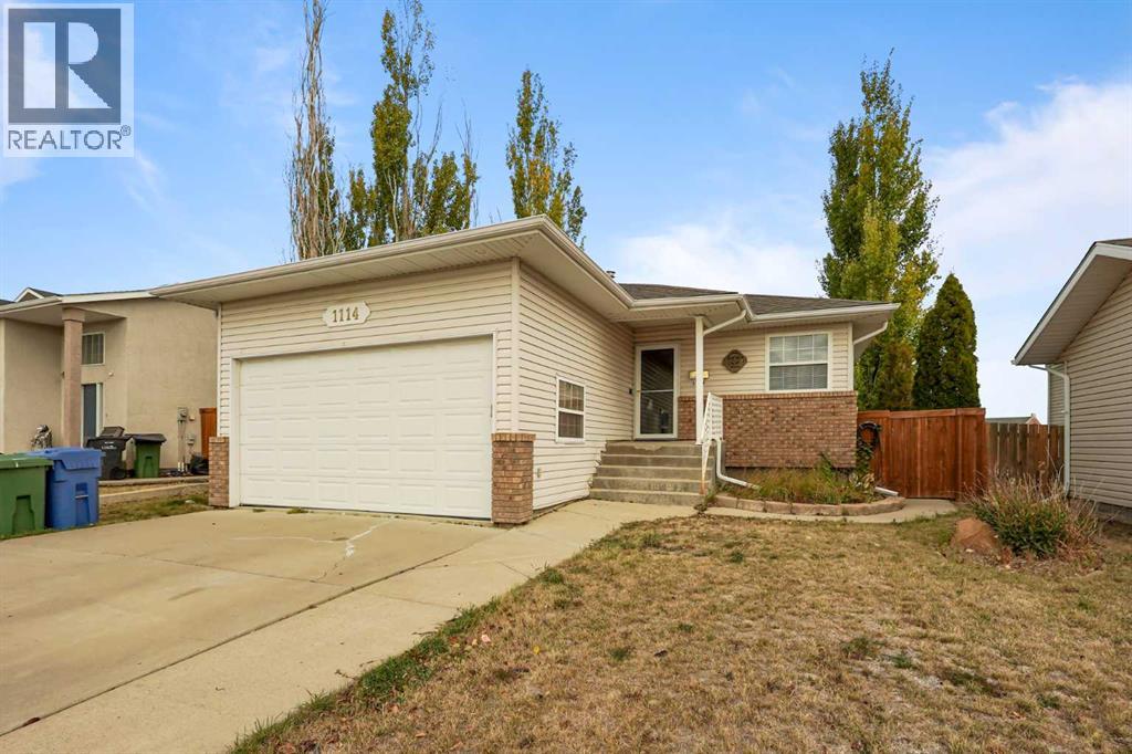 1114 24 Avenue