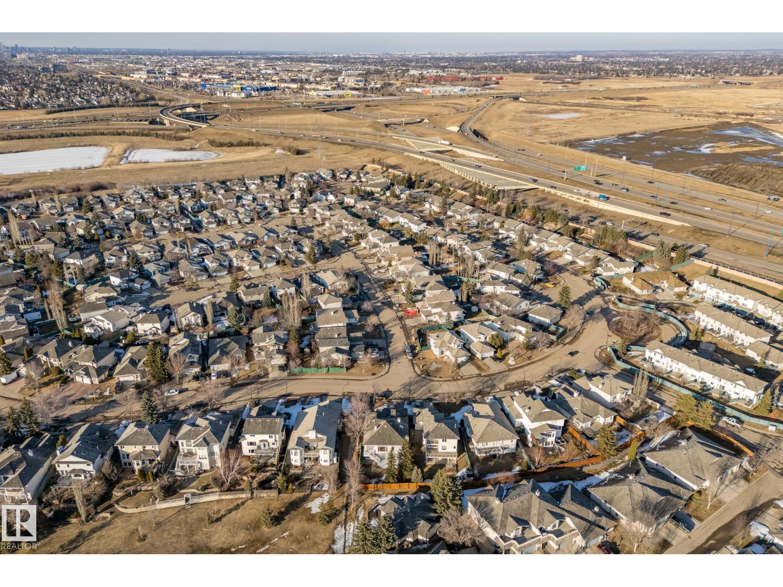 189 BLACKBURN DR W SW