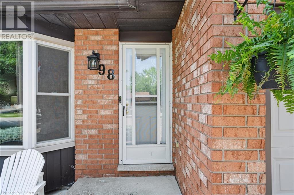 98 WILLIAMSON Drive