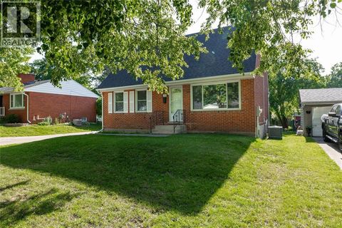 1329 KIM STREET Sarnia ON N7V3T6