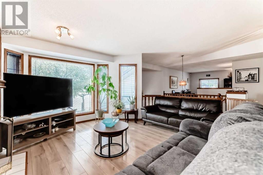 68 Harvest Oak Way NE