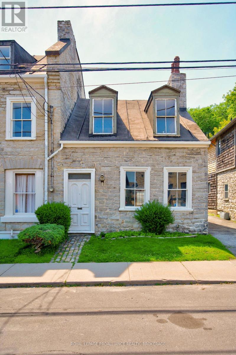 14 RIDEAU STREET