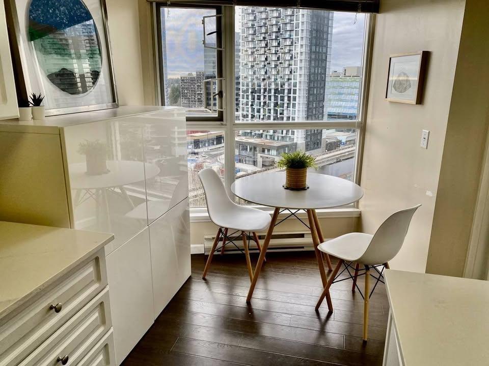 1408 9830 WHALLEY BOULEVARD