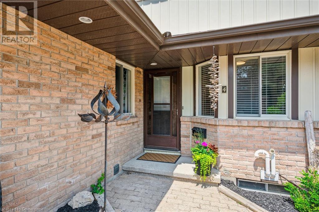 454 BEECHWOOD Place Unit# 4