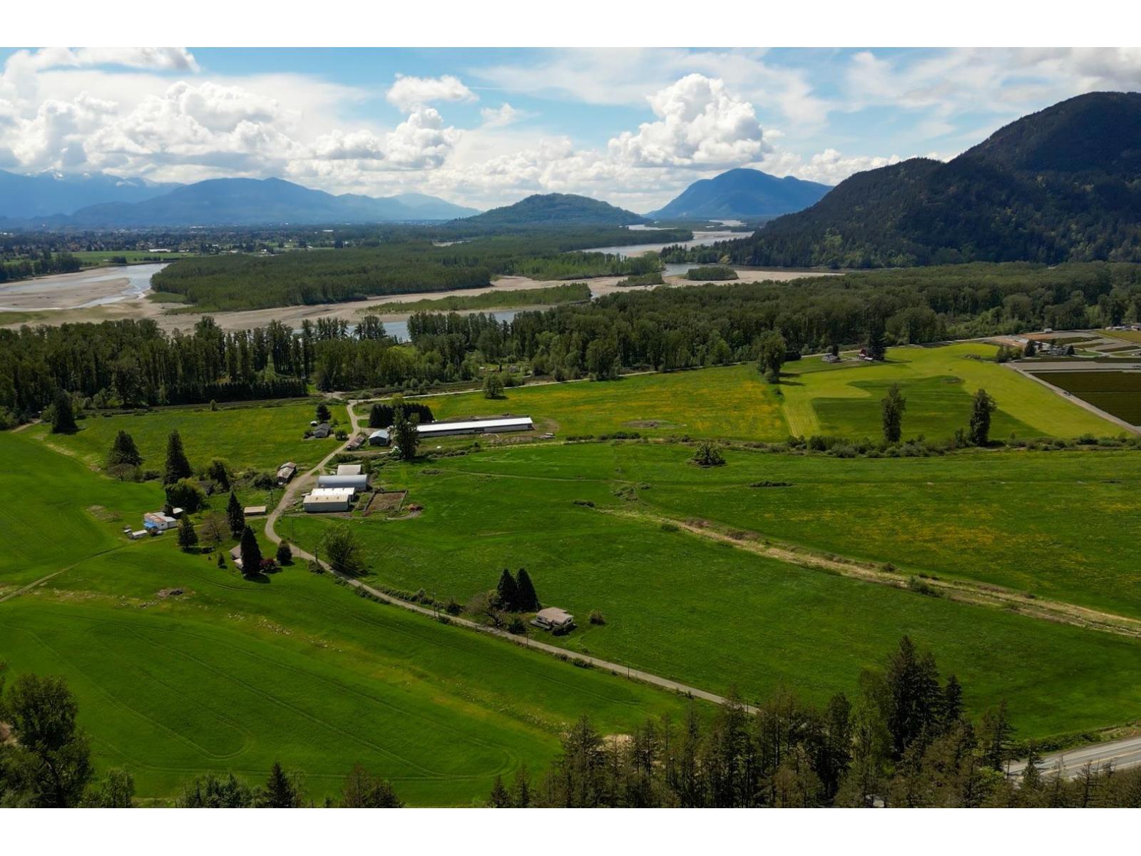 1724 LOUGHEED HIGHWAY|Mt Woodside