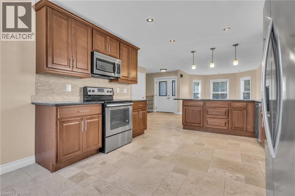 54 PEBBLE BEACH Court