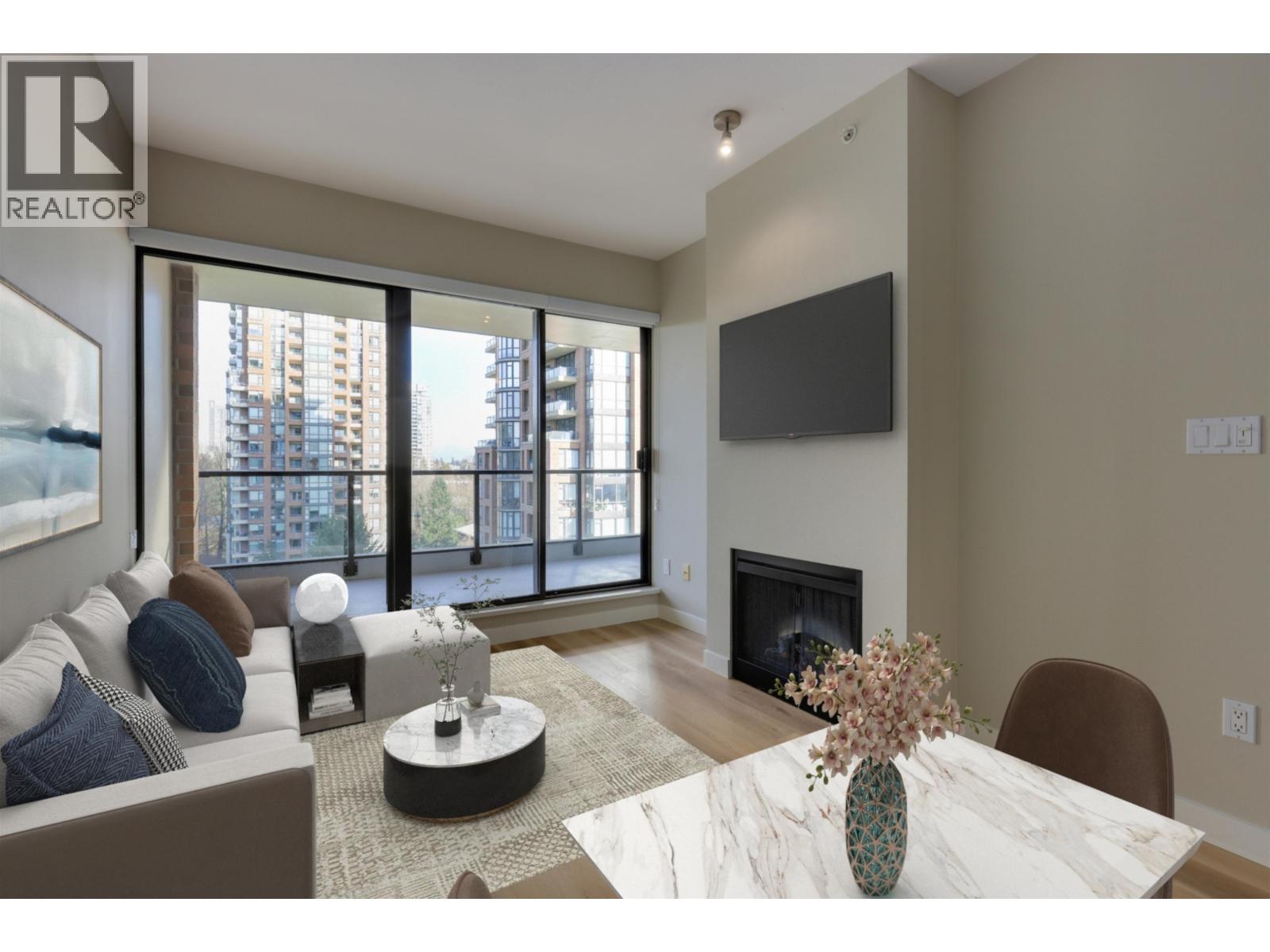 1004 6823 STATION HILL DRIVE