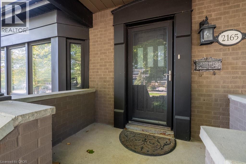 2165 LAKESHORE Road