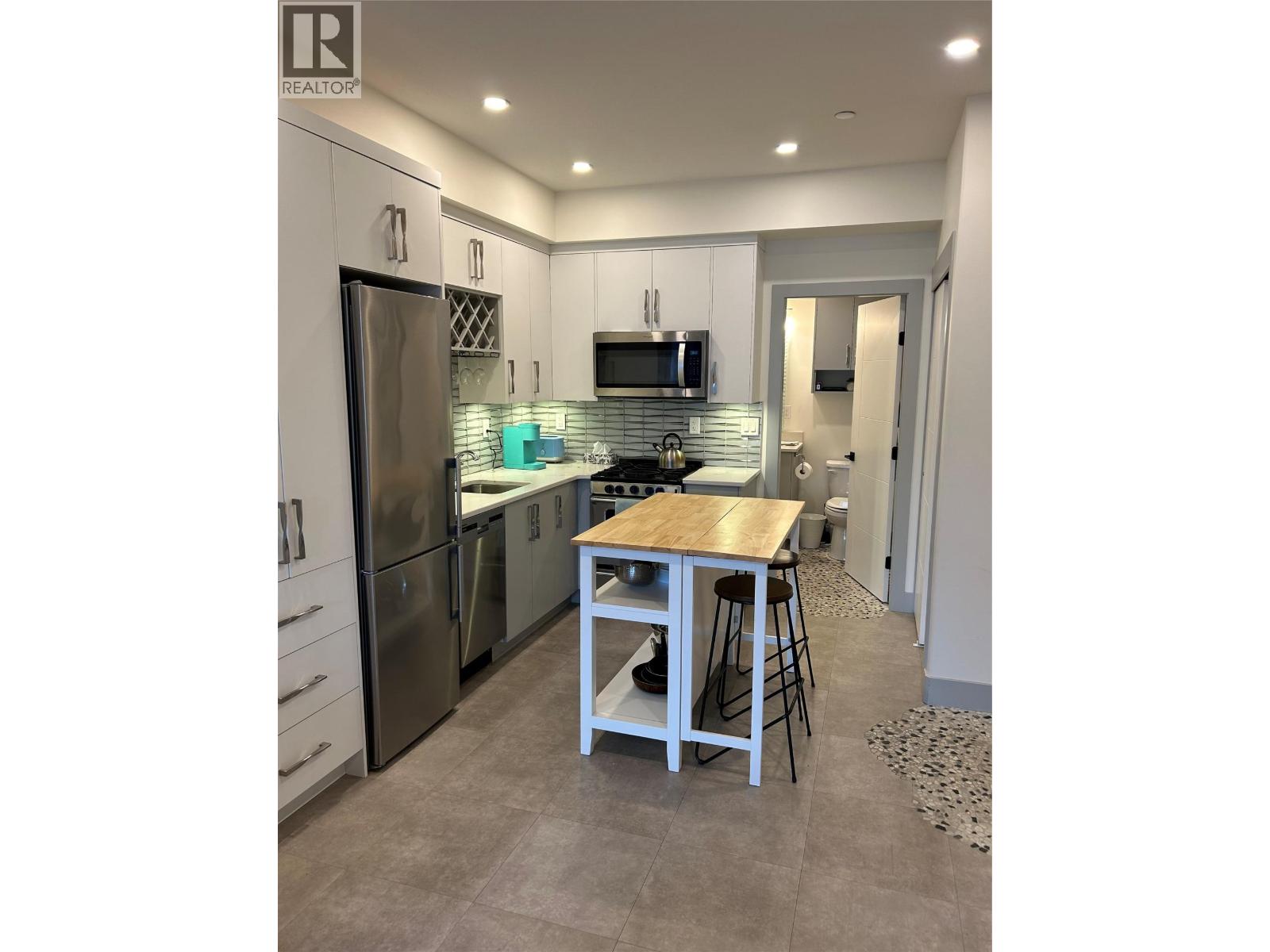 3475 Granite Close Unit# 210