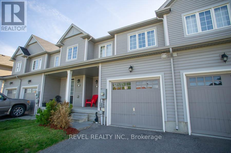 153 ENGLISH LANE