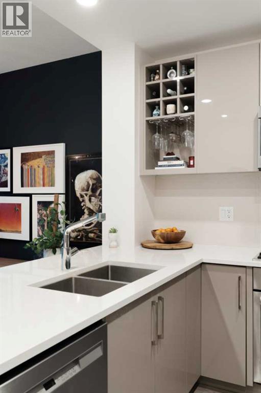 307, 301 10 Street NW