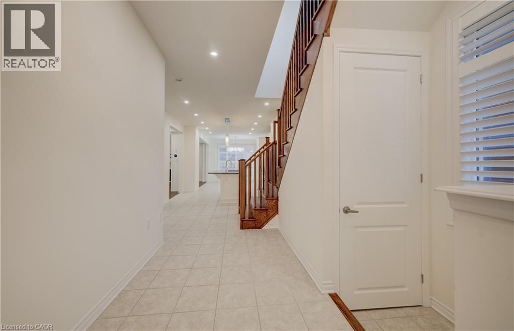 52 POINTER Street