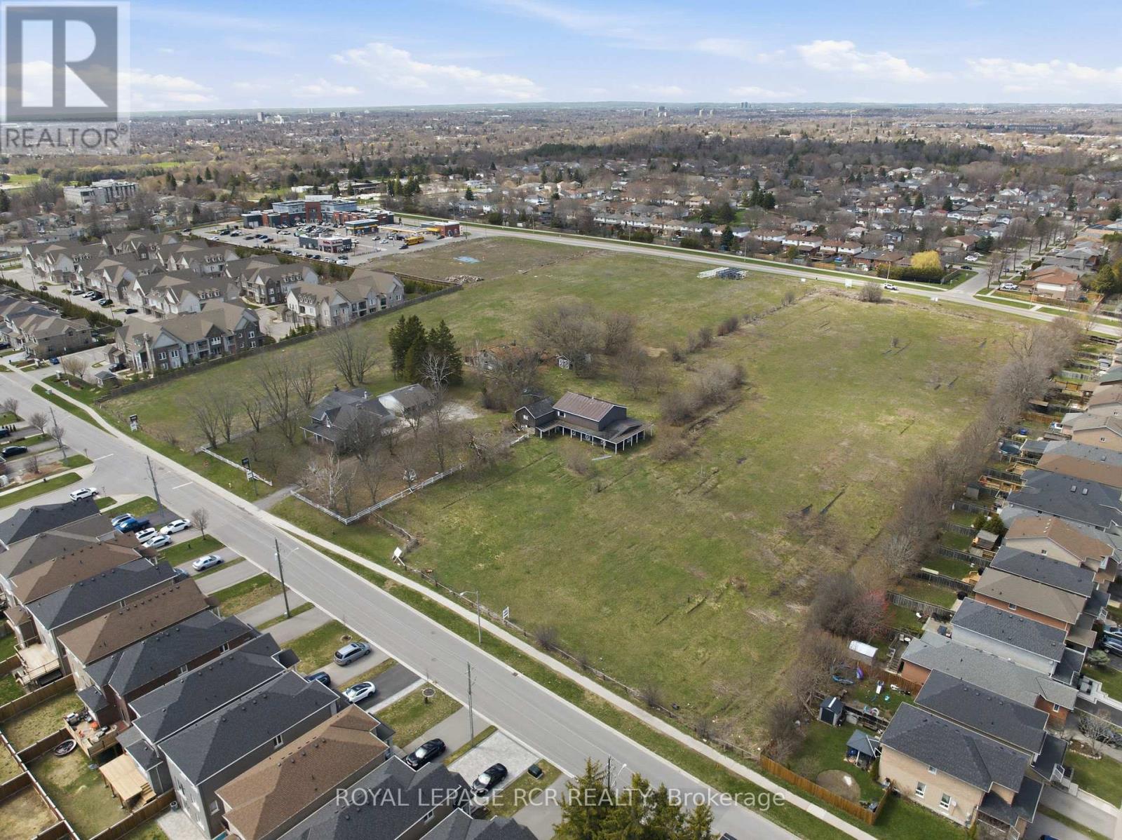 1440 GORD VINSON AVENUE