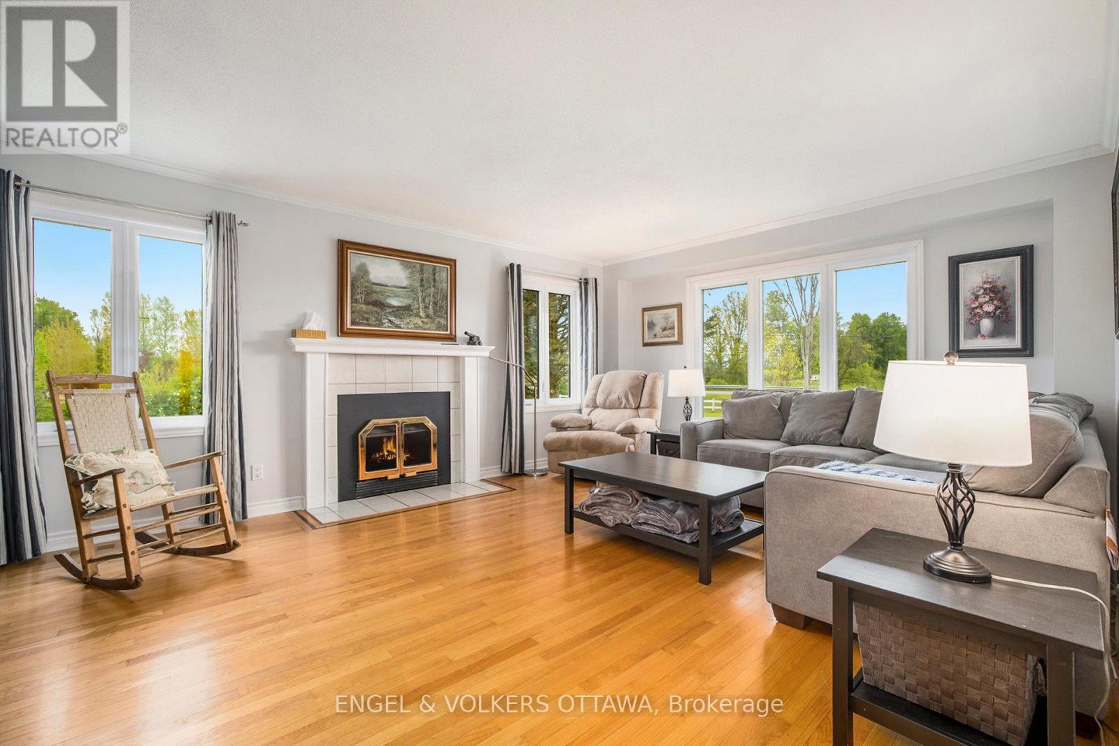3093 WOODKILTON DRIVE