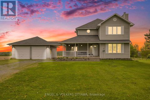 3093 WOODKILTON DRIVE Ottawa ON K0A1T0