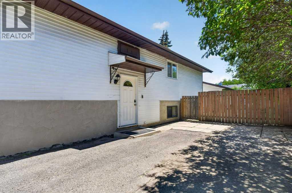 20 McKinley Road SE