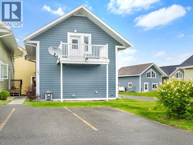 101-58 FALCON DRIVE