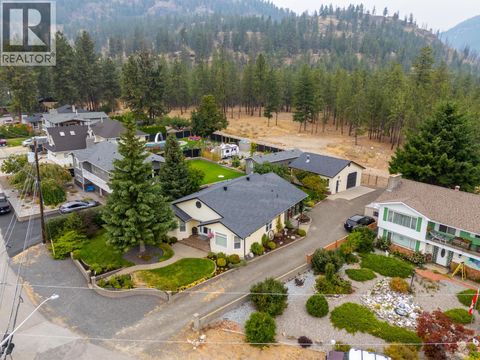 4188 6 Avenue Peachland BC V0H1X5