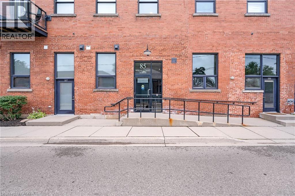 85 SPRUCE Street Unit# 206