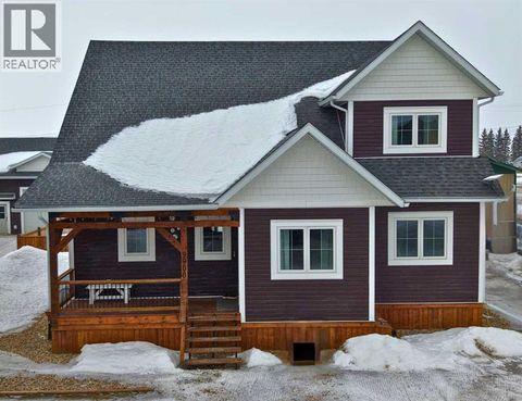 9908 101 Street Nampa AB T0H2R0