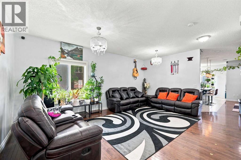 201 Saddlelake Drive NE