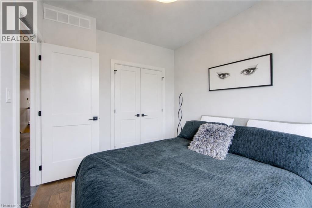 269 PITTOCK PARK Road Unit# 17