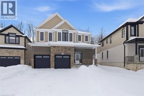 74 QUARRY PARK Drive Kitchener ON N2B3J7