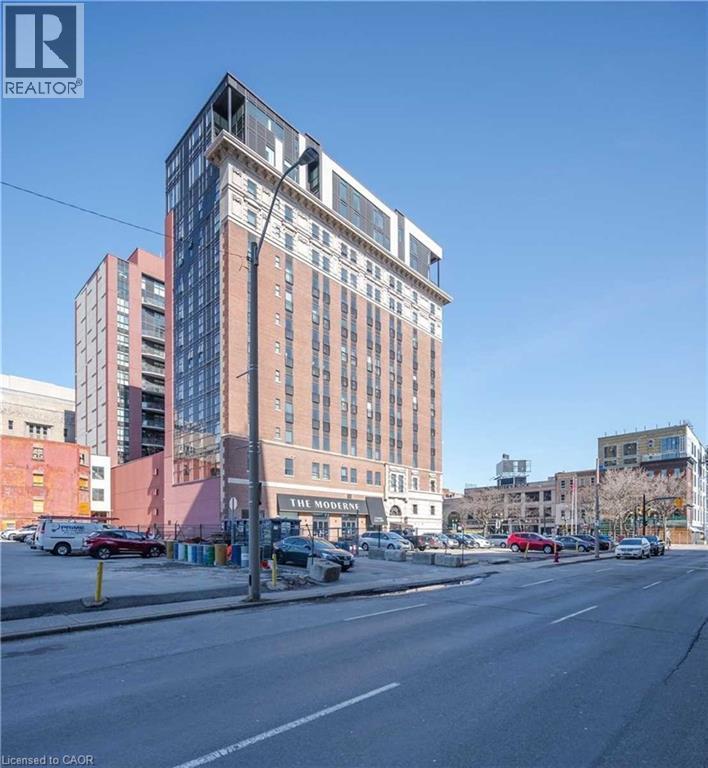 Photo 1 of 28 — 112 KING Street E Unit# 907, Hamilton, ON L8N1A8