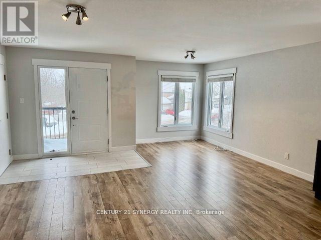 1 - 100 LAURIER STREET