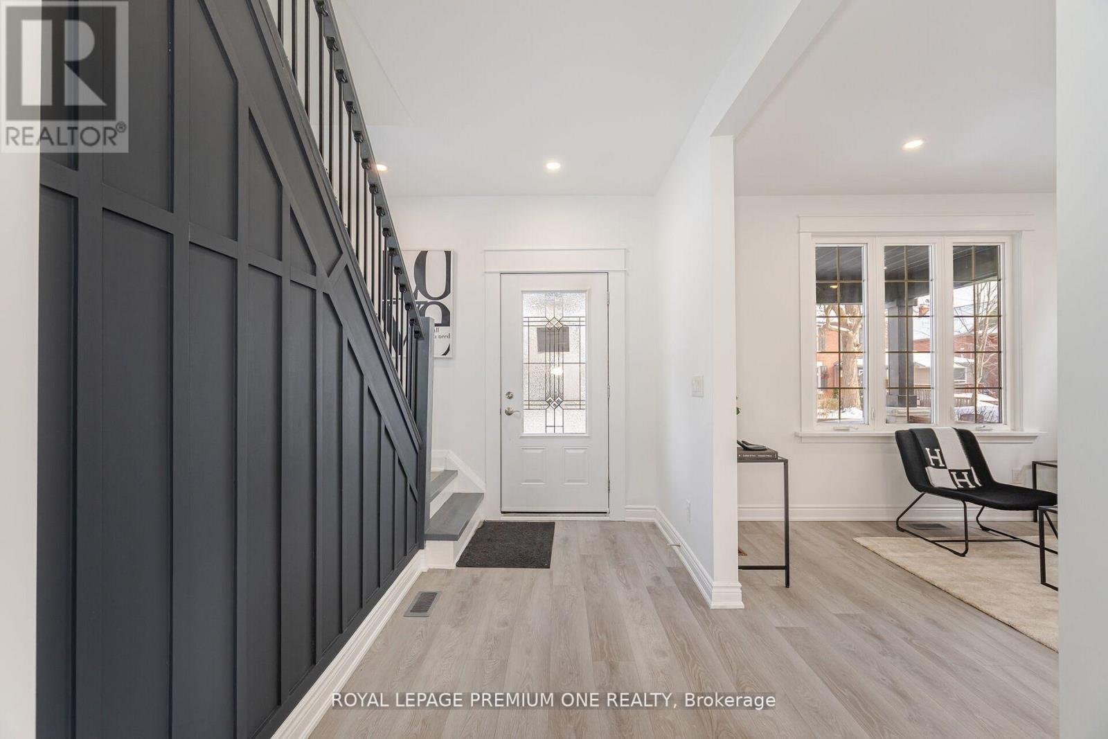 71 MILL STREET S