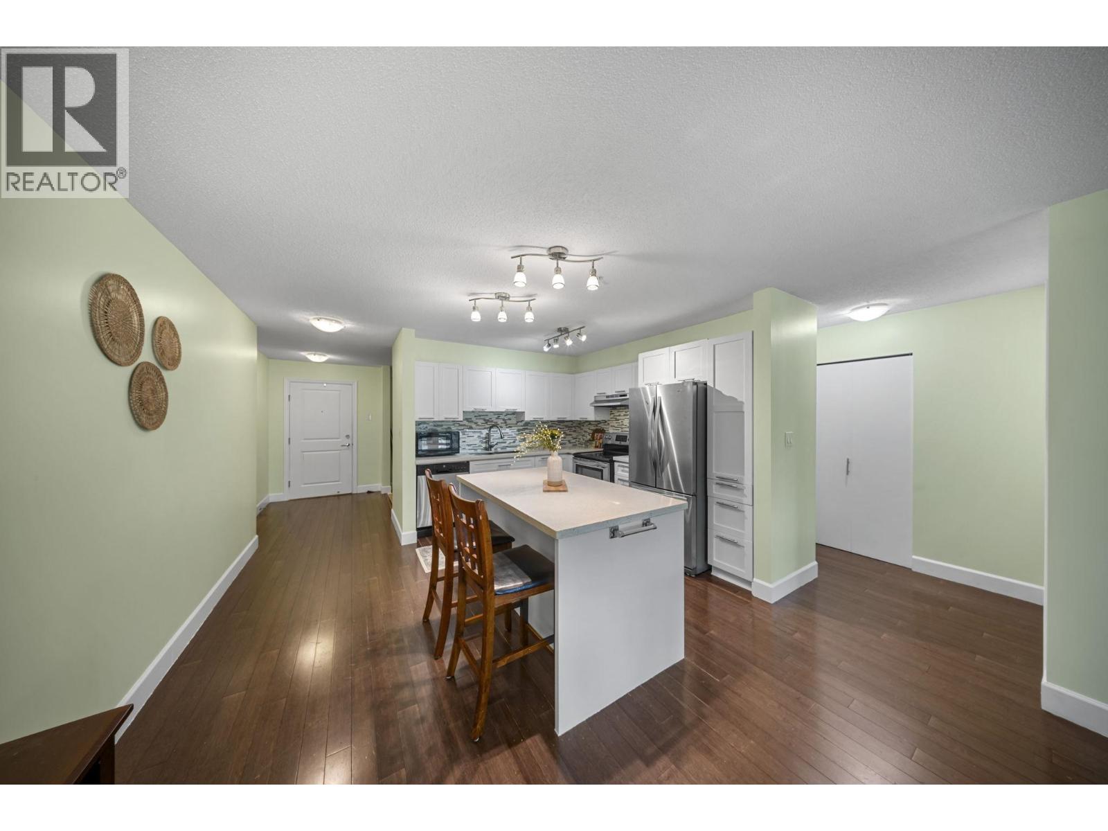 120 19677 MEADOW GARDENS WAY