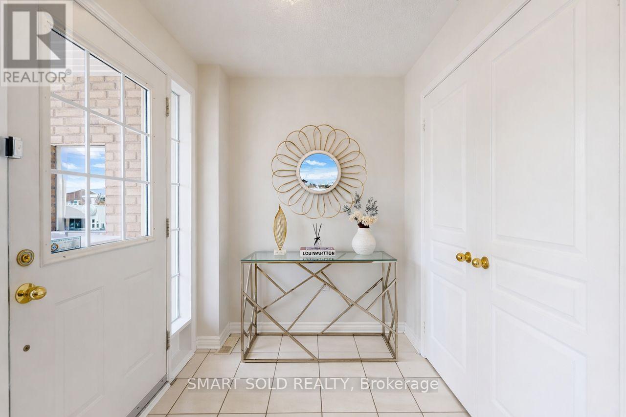 704 CASTLEMORE AVENUE E