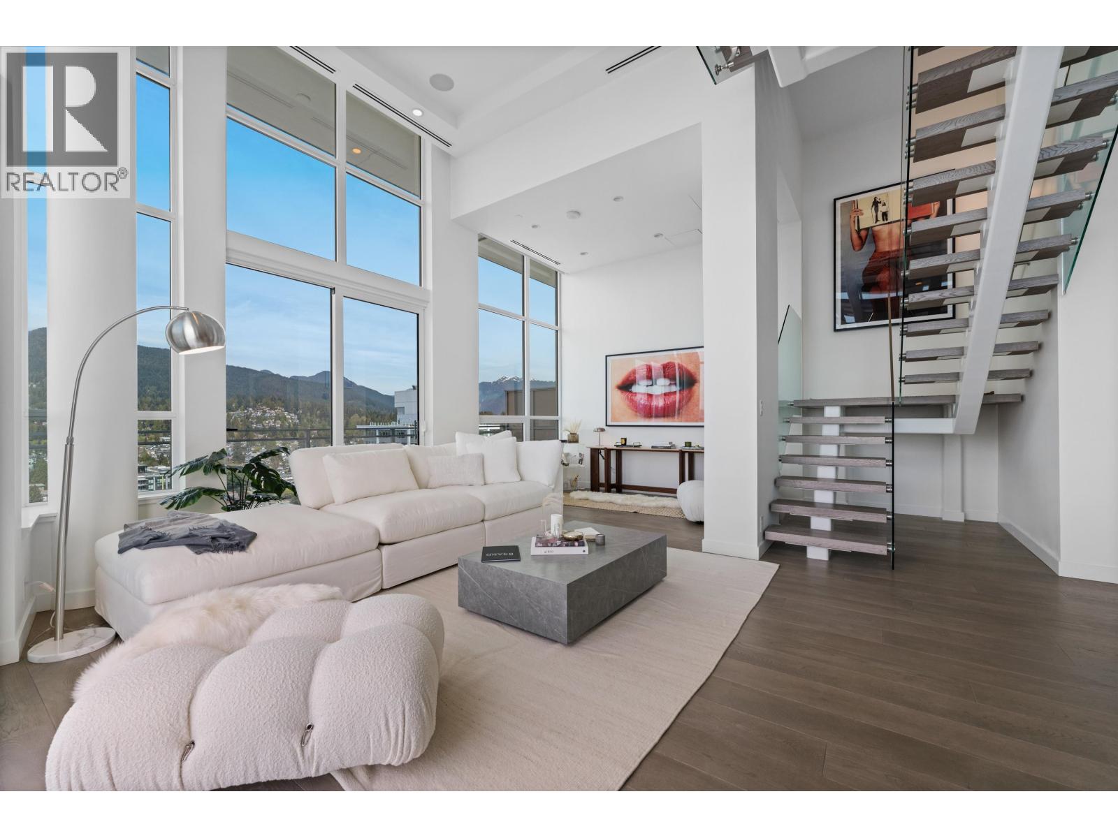 2403 125 E 14TH STREET