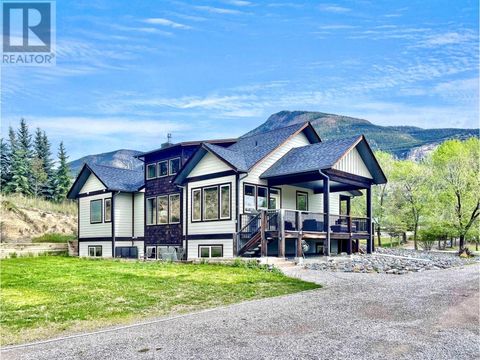 1037 Swansea Road Invermere BC V0A1K3