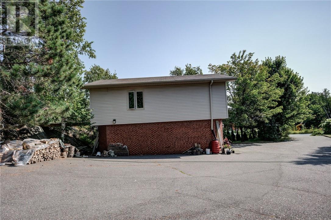 1380 Keast Drive