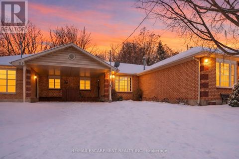 31 GALILEO BOULEVARD Brantford ON N3R7Y3