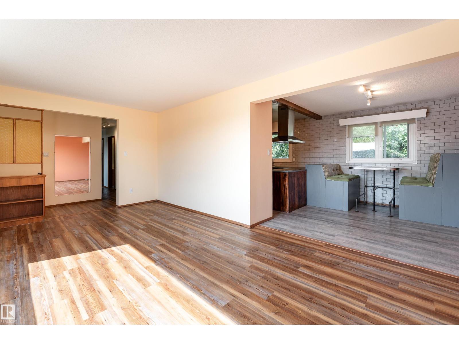 10404 34 ST NW