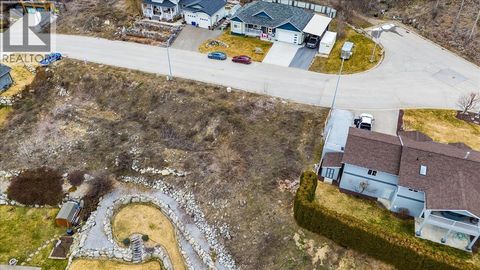 2460 McBride Street Trail BC V1R4N8