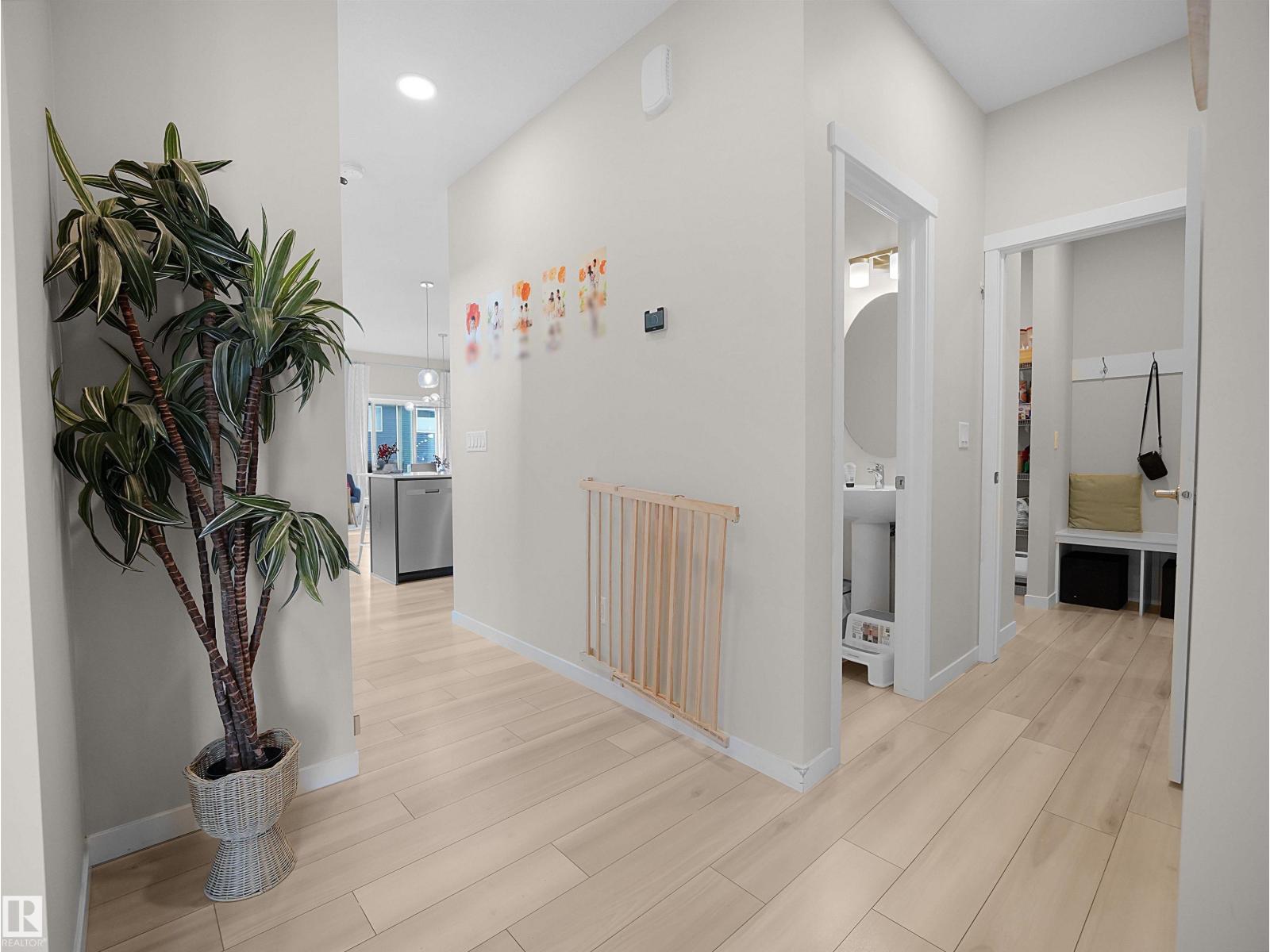 2412 206 Street NW NW