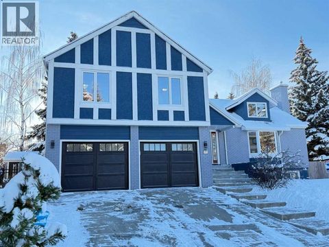 119 Pump Hill Bay SW Calgary AB T2V4L6
