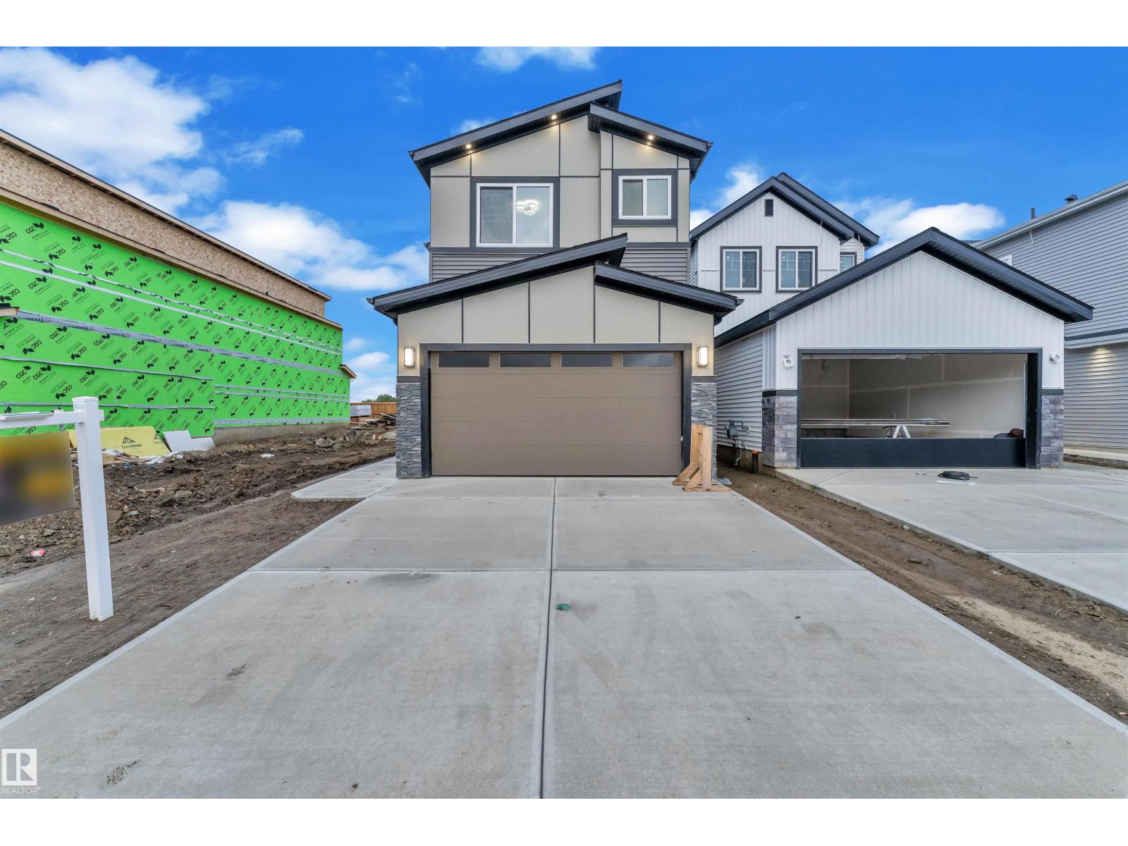 119 28 ST SW