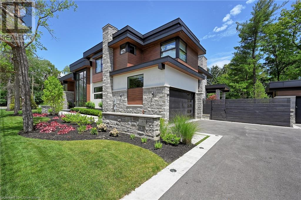 421 CHARTWELL Road