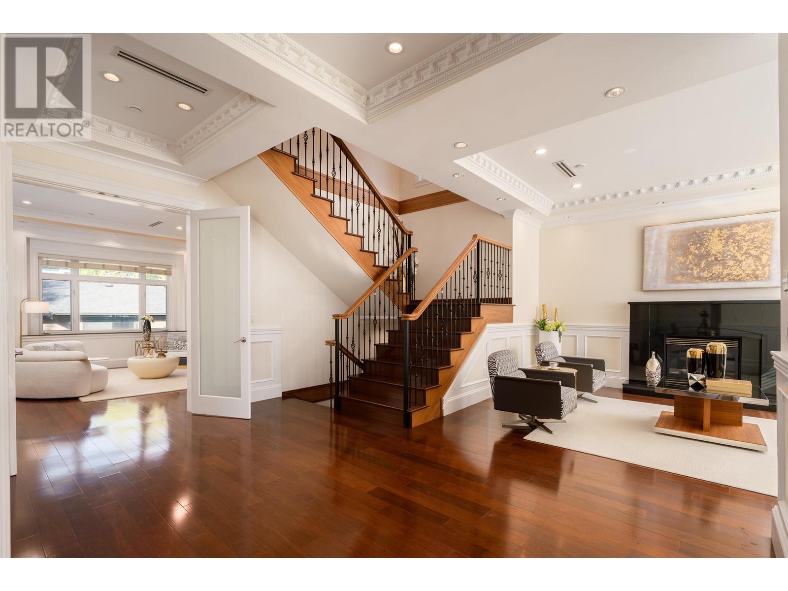 3450 PUGET DRIVE