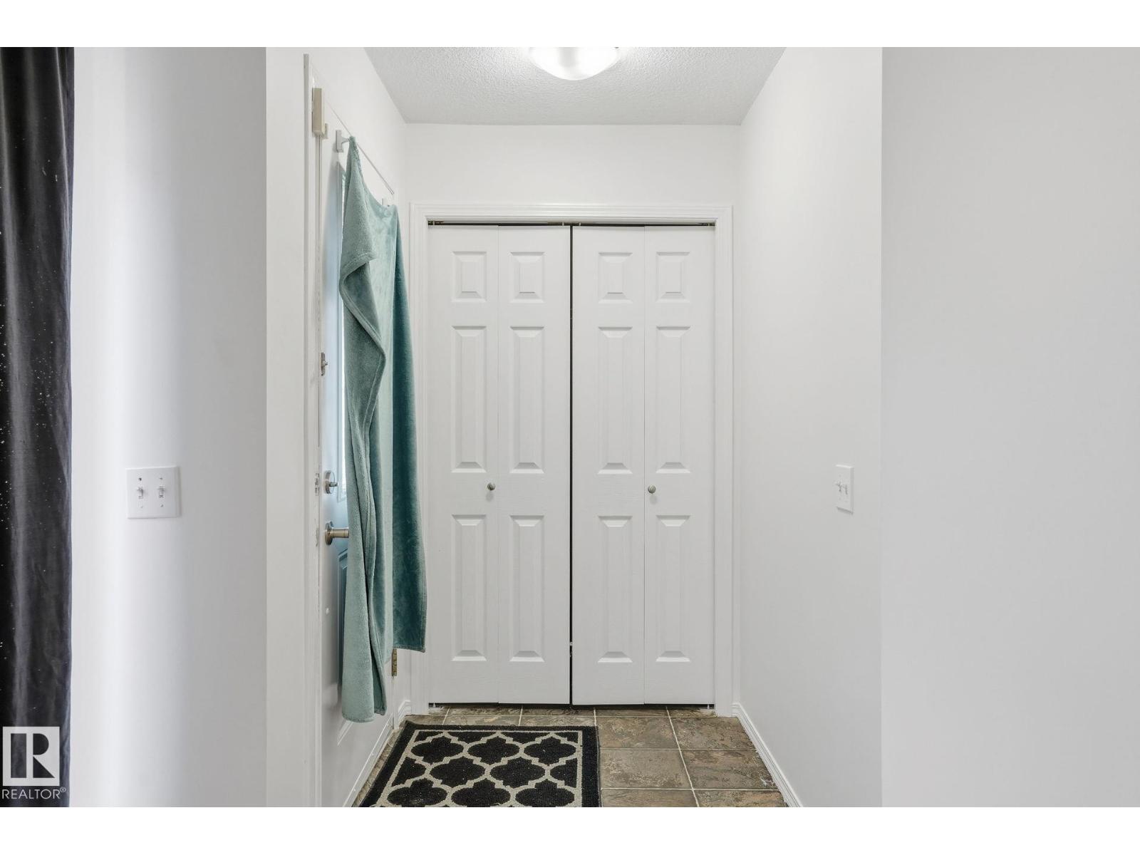 #43 150 EDWARDS DR SW